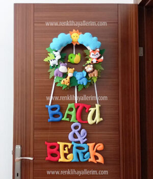 Batu ve Berk isimli Safari Kardeş Kapı Süsü