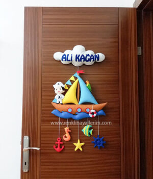 Ali Kağan isimli denizci bebek kapı süsü modeli