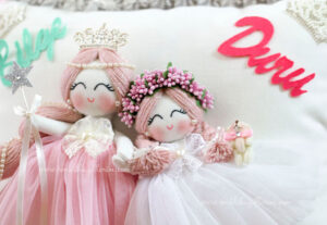 Manolya ikili Bebek Takı ve Süs Yastığı 2