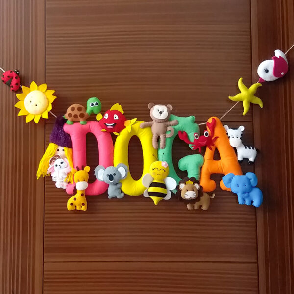 Doğa isimli bebek kapı süsü hayvalar