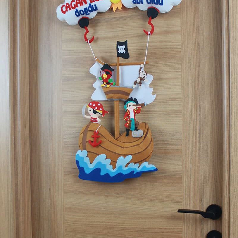 Korsan Kardeşler Oda Kapı Süsü Çağan Ege Yiğit Alp