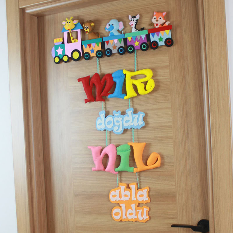 Mir ve Nil isimli Kardeş Tren Kapı Süsü