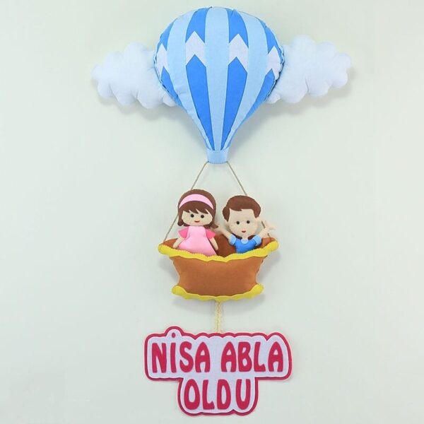 Kardeşli Sıcak Hava Balonlu Kapı Süsü Nisa