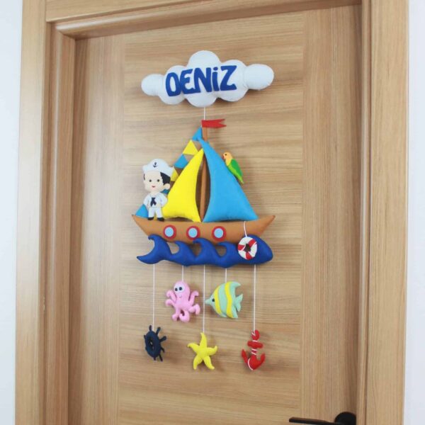 Deniz isimli deniz temalı denizci bebek çocuk ve hastane keçe kapı süsü
