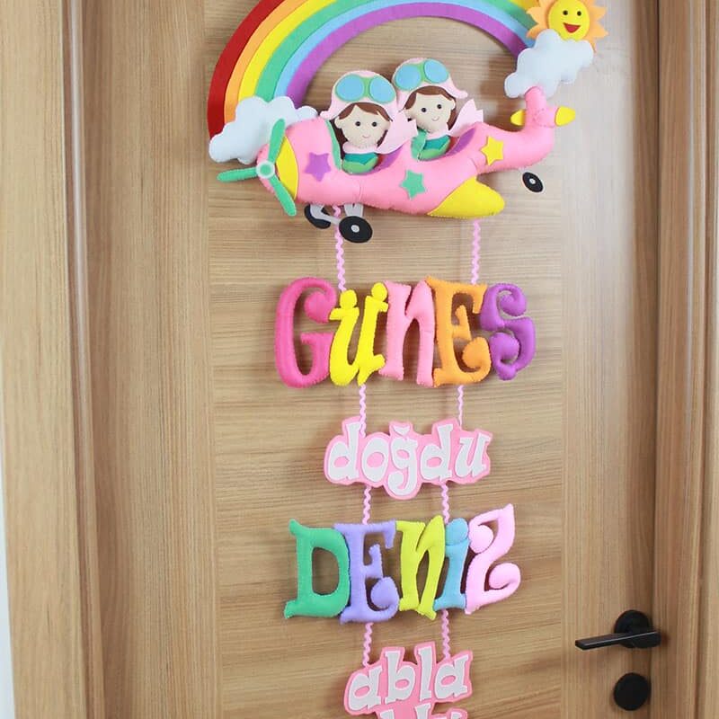 Pembe Uçaklı Gökkuşağı Kardeş Kapı Süsü Güneş Deniz