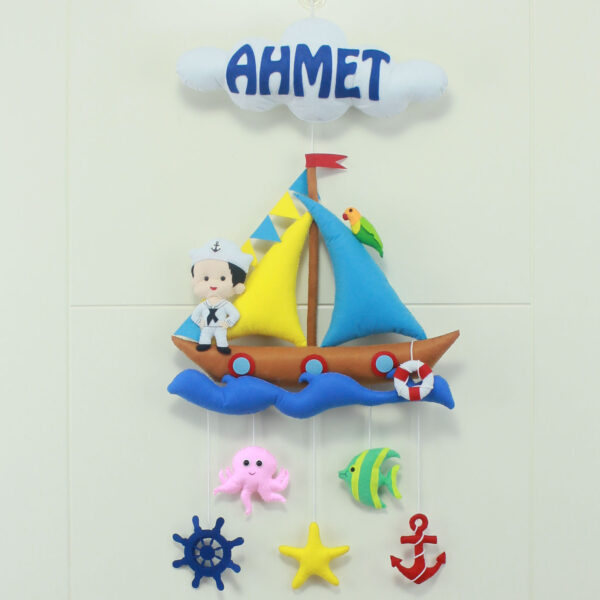 Ahmet isimli denizci bebek ve hastane odası kapı süsü
