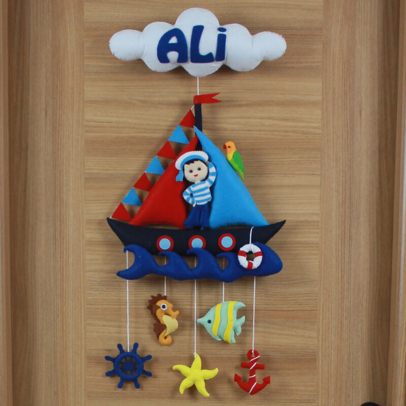 Ali isimli denizci bebek ve hastane odası kapı süsü