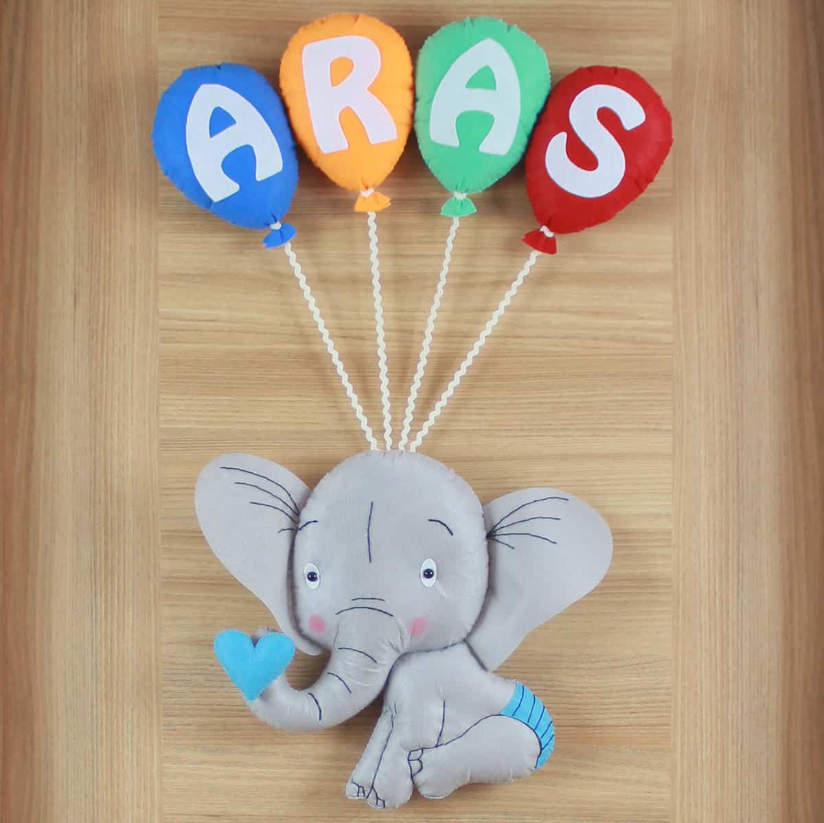 Aras isimli Filli Bebek Ve Hastane Odası Kapı Süsü