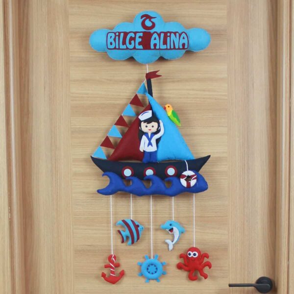 Bilge Alina isimli Denizci Bebek ve Hastane Odası Kapı Süsü