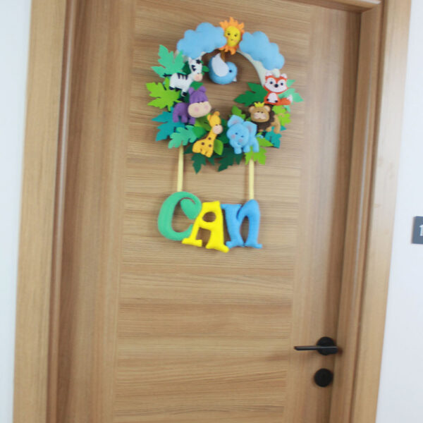 Can isimli Safari Bebek ve Hastane Odası Kapı Süsü