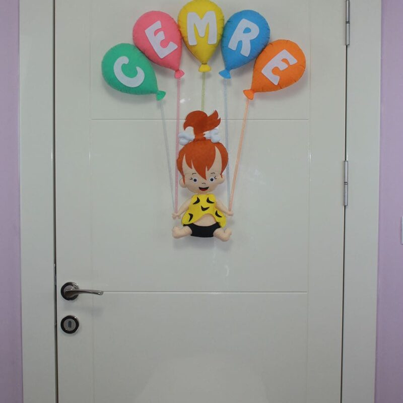 Cemre isimli Çakıl Bebek ve Hastane Odası Kapı Süsü
