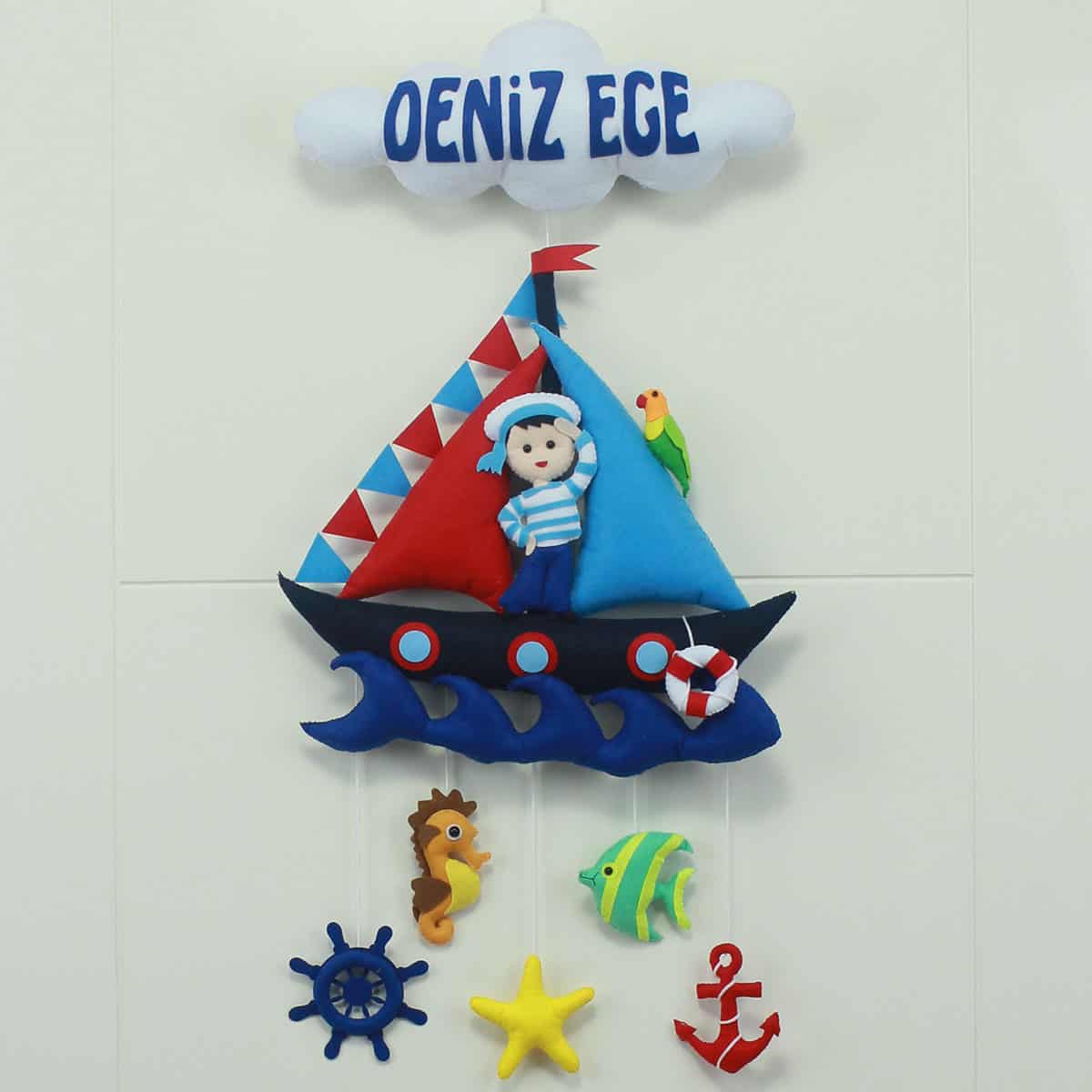 Deniz Ege isimli Denizci Kapı Süsü