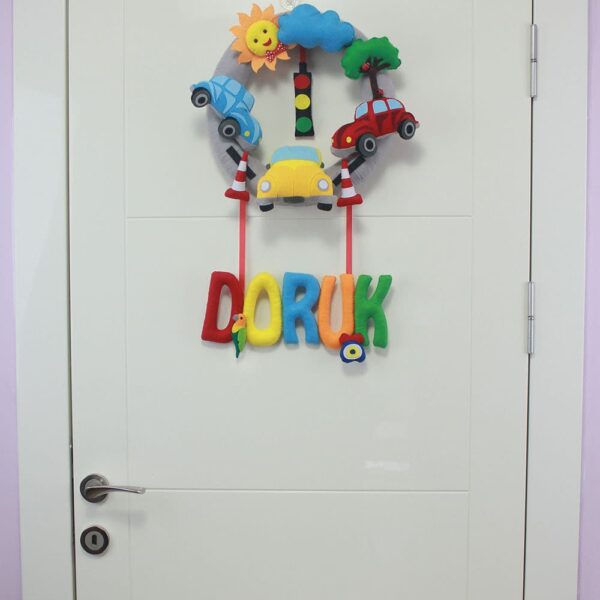 Doruk isimli Arabalı Trafik Kapı Süsü