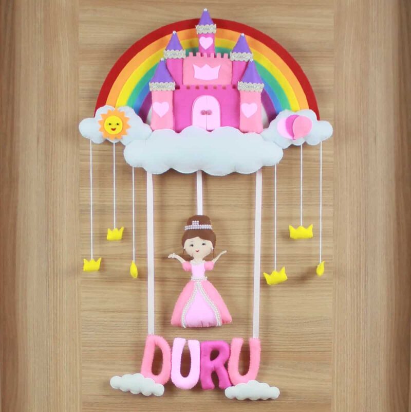 Duru isimli Şato Kapı Süsü