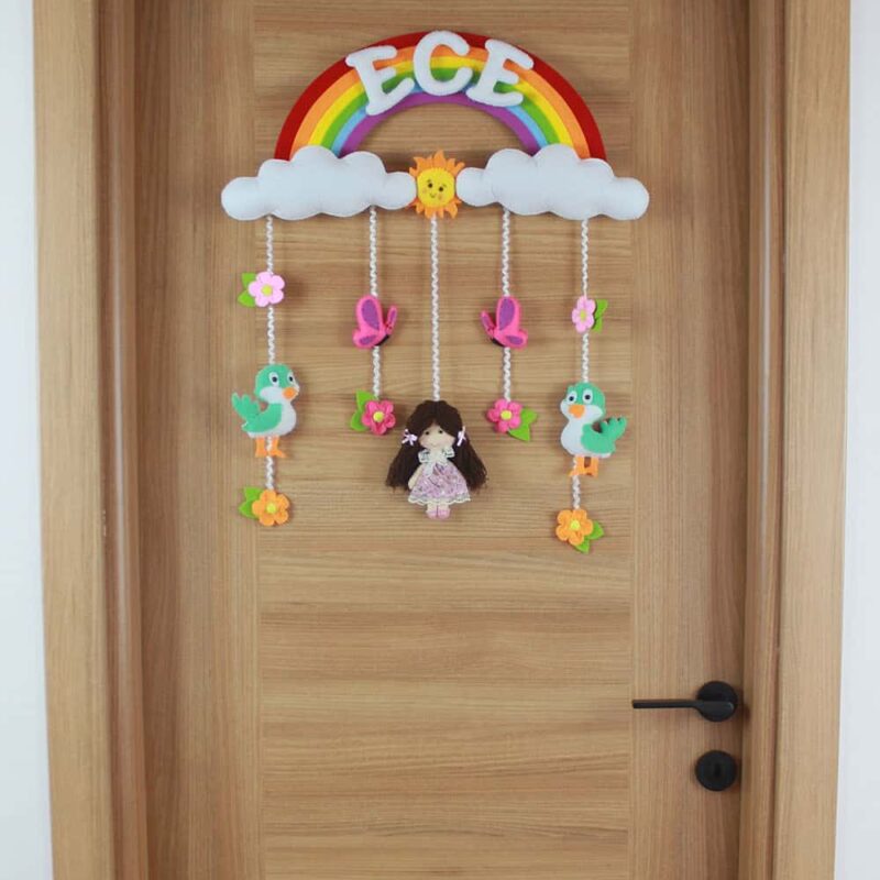 Ece isimli Gökkuşağı Kapı Süsü