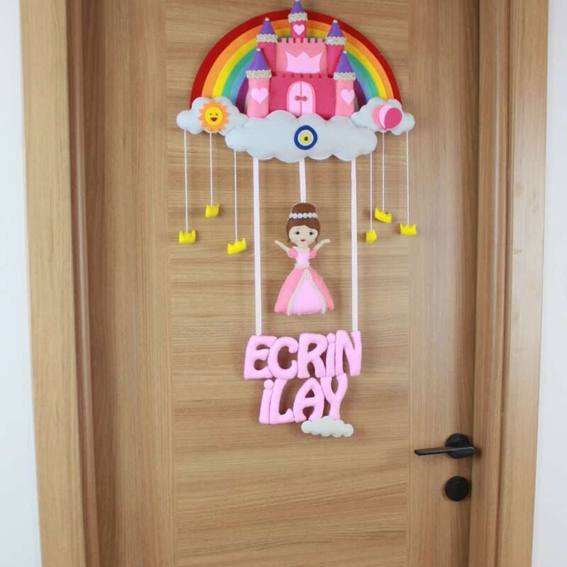 Ecrin İlay isimli Şato Kapı Süsü