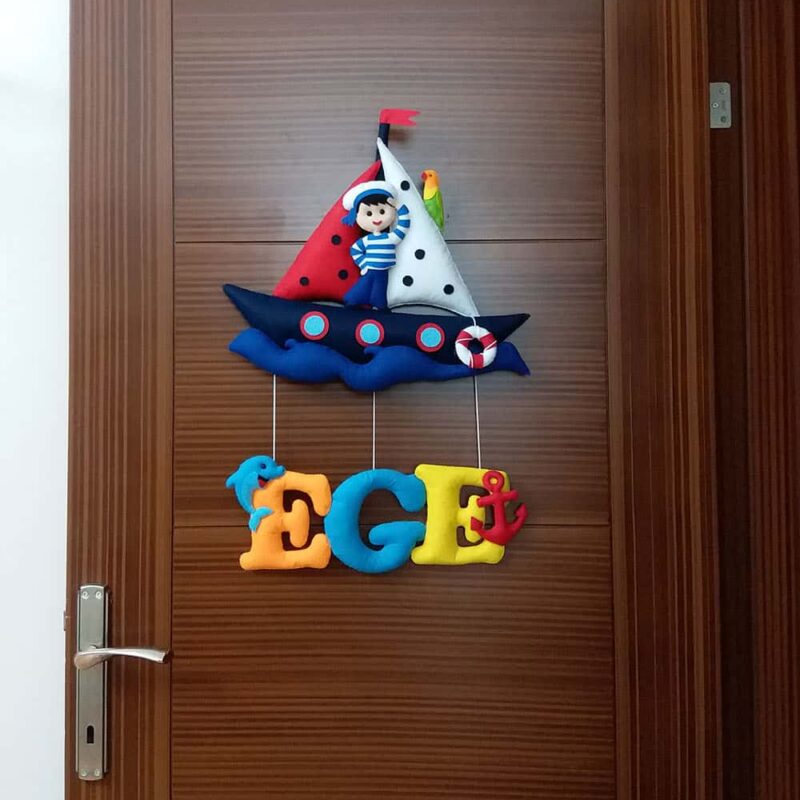 Ege isimli Denizci Bebek Kapı Süsü