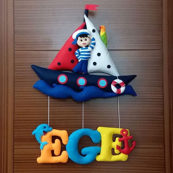 Ege isimli Denizci Bebek Kapı Süsü
