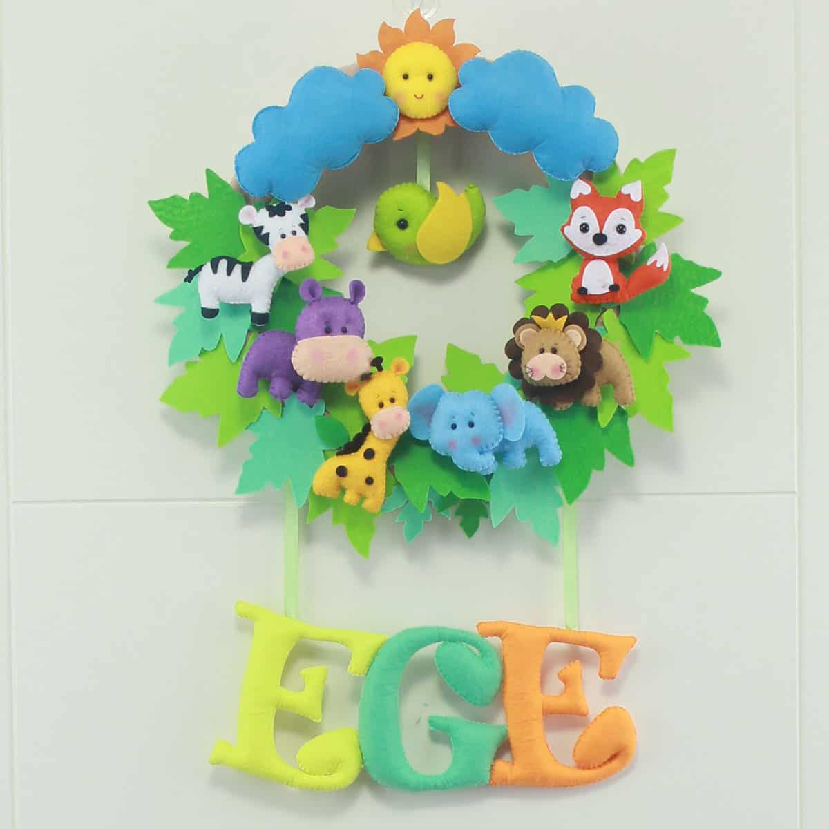 Ege isimli Safari Hastane Kapı Süsü