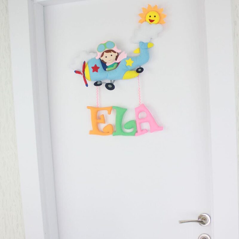 Ela isimli Pilot Kapı Süsü