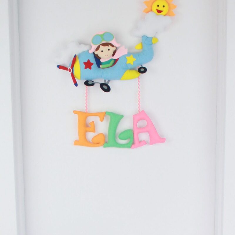 Ela isimli Pilot Kapı Süsü