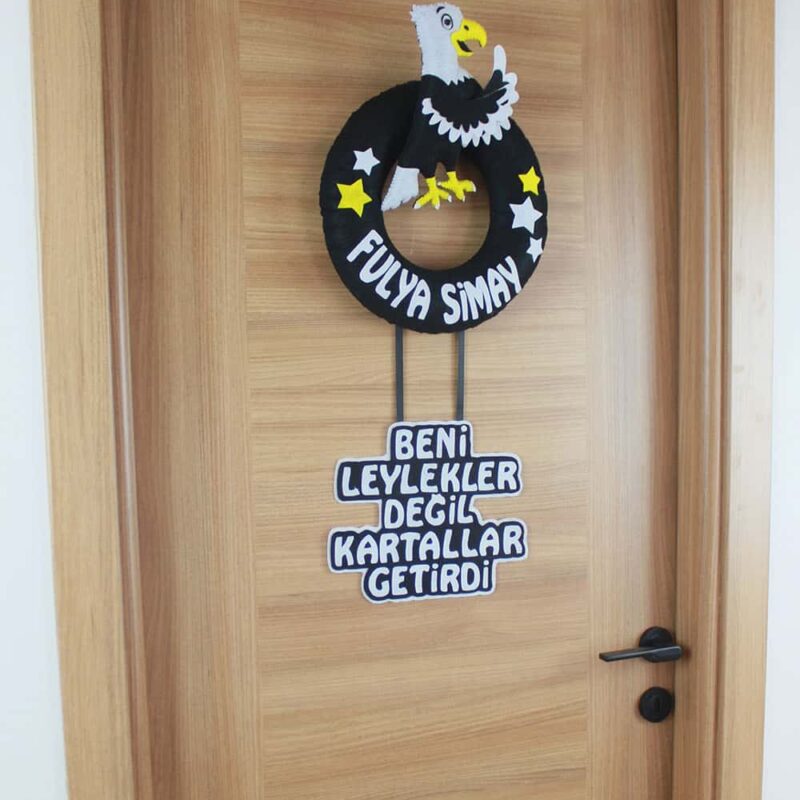 Fulya Simay isimli Kartal Kapı Süsü