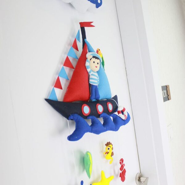 Güneş isimli Denizci Bebek Kapı Süsü
