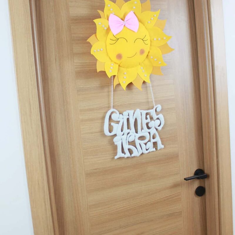 Güneş İkra isimli Güneş Bebek Kapı Süsü