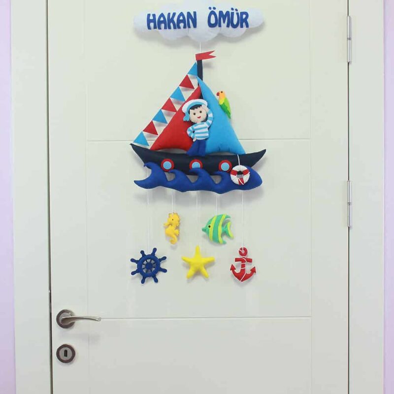 Hakan Ömür isimli Denizci Bebek Kapı Süsü