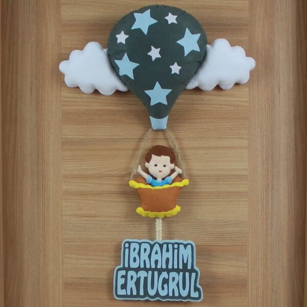 İbrahim Ertuğrul isimli Balonlu Bebek Kapı Süsü