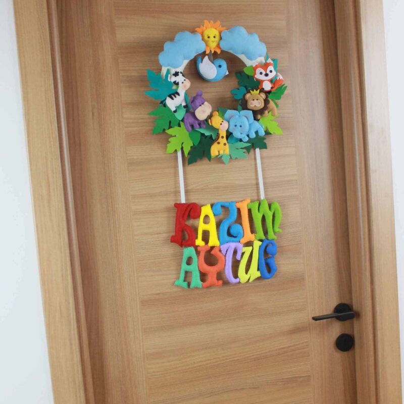 Kazım Aytuğ isimli Safari Bebek Kapı Süsü