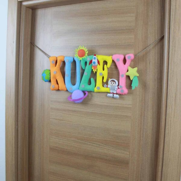 Kuzey isimli Hastane Bebek Kapı Süsü