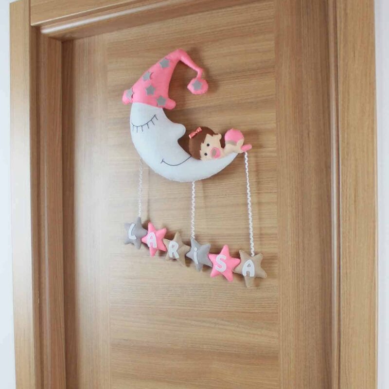 Larisa isimli Aydede Bebek Kapı Süsü