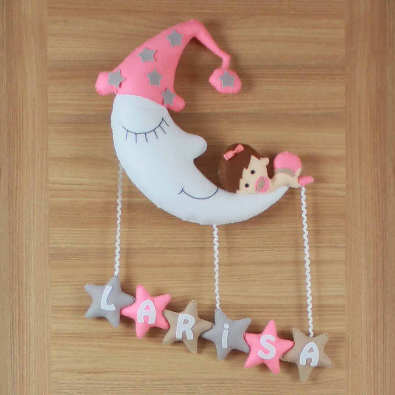 Larisa isimli Aydede Bebek Kapı Süsü