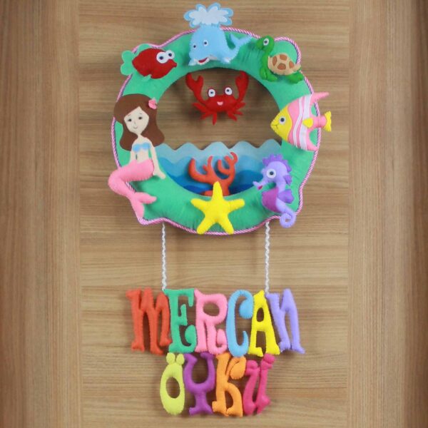 Mercan Öykü isimli Deniz Kızı Sarkıt Bebek Kapı Süsü