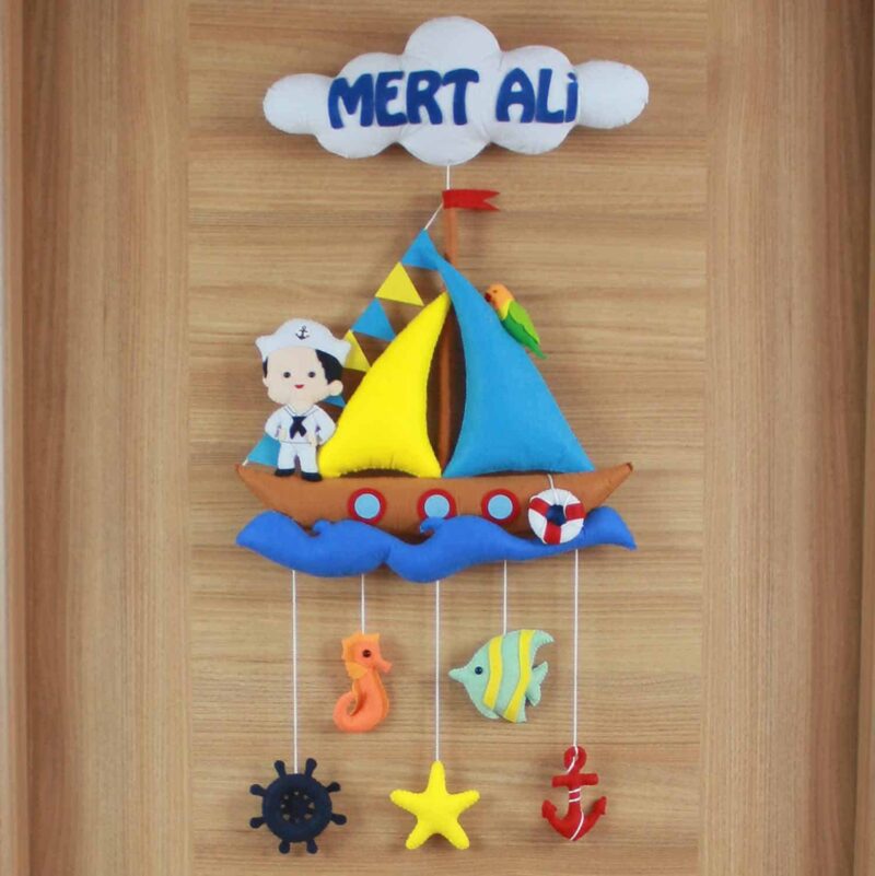 Mert Ali isimli Denizci Hastane Bebek Kapı Süsü