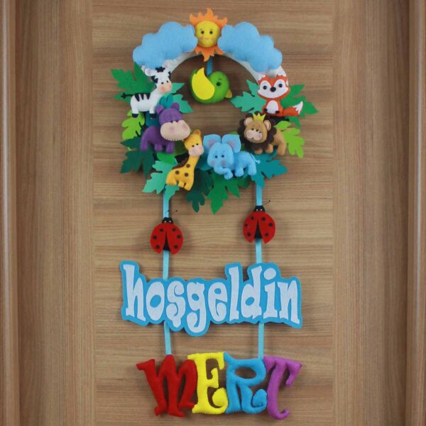Mert isimli Safari Hastane Bebek Kapı Süsü