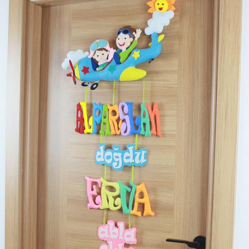 Alparslan ve Erva isimli Kardeş Pilot Kapı Süsü