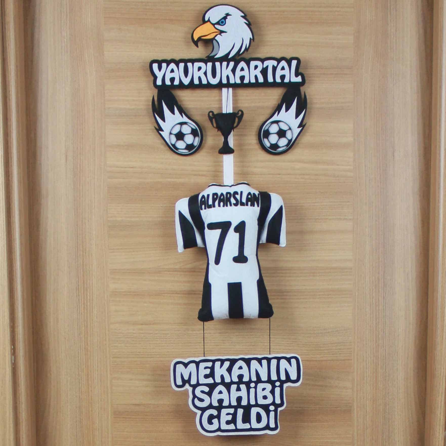 Alparslan isimli YavruKartal Kapı Süsü