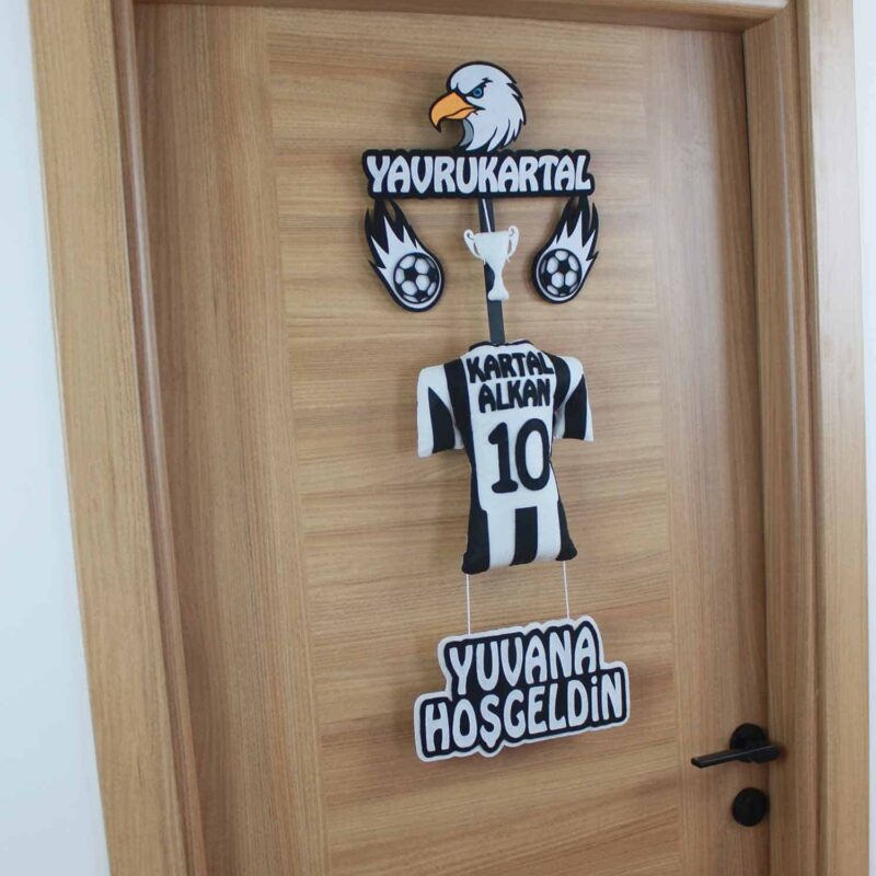 Kartal Alkan isimli YavruKartal Kapı Süsü