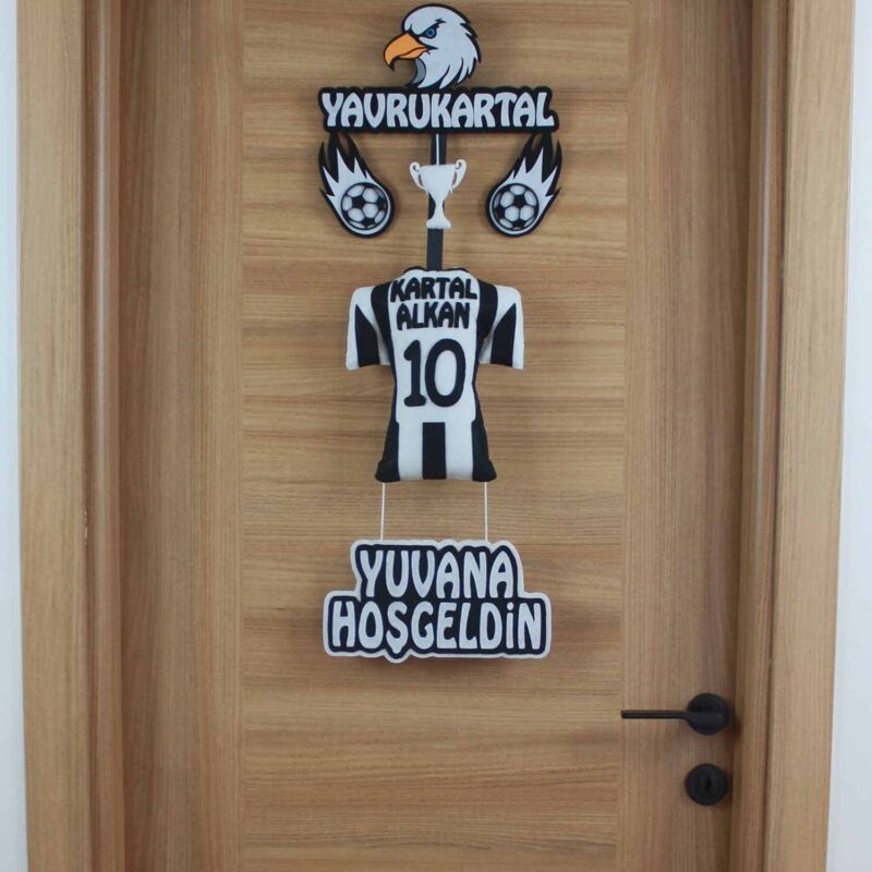 Kartal Alkan isimli YavruKartal Kapı Süsü