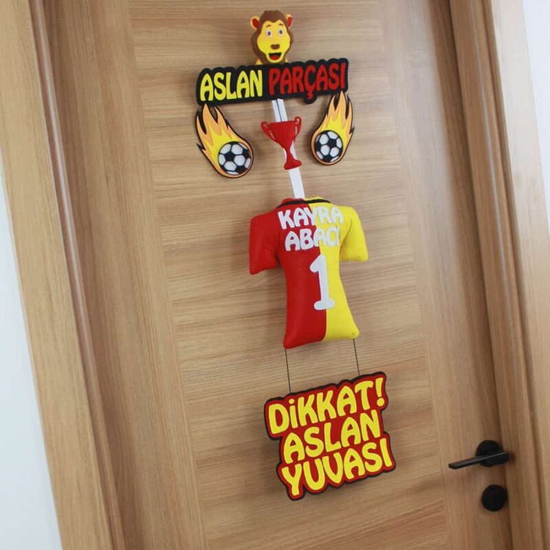 Kayra isimli AslanParçası Kapı Süsü