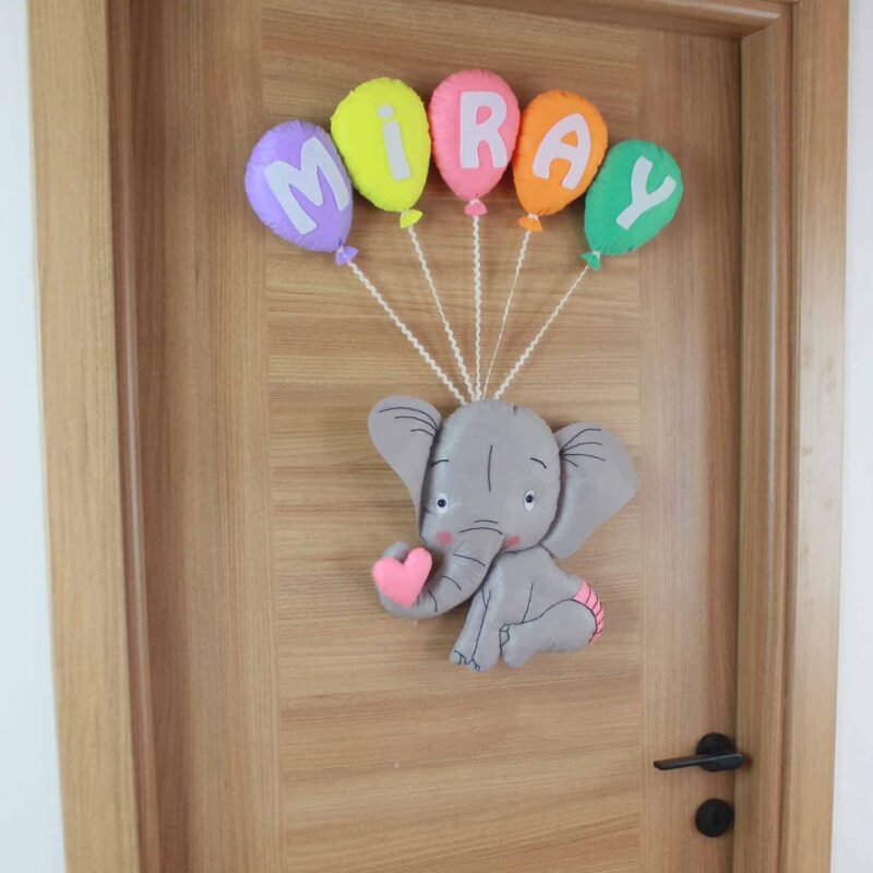 Miray isimli Filli Bebek Kapı Süsü