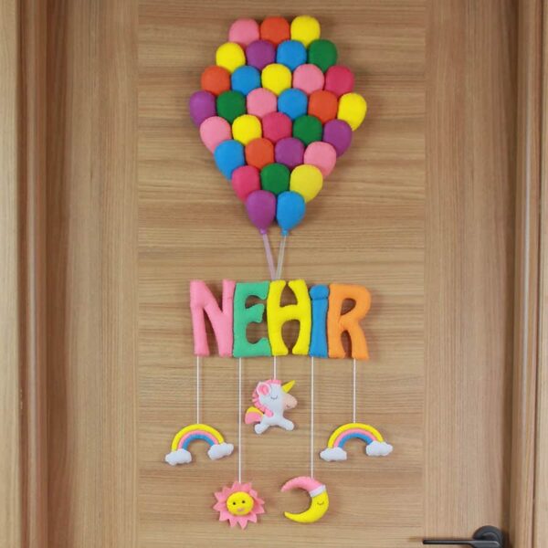 Nehir isimli Balonlar Unicorn Bebek Kapı Süsü