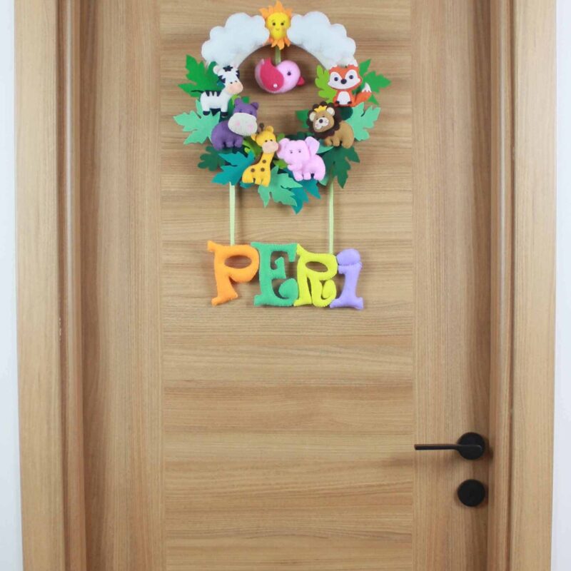 Peri isimli Safari Bebek Kapı Süsü