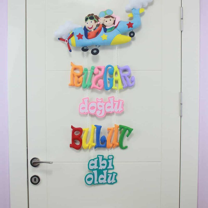 Rüzgar ve Bulut isimli Kardeş Pilot Kapı Süsü