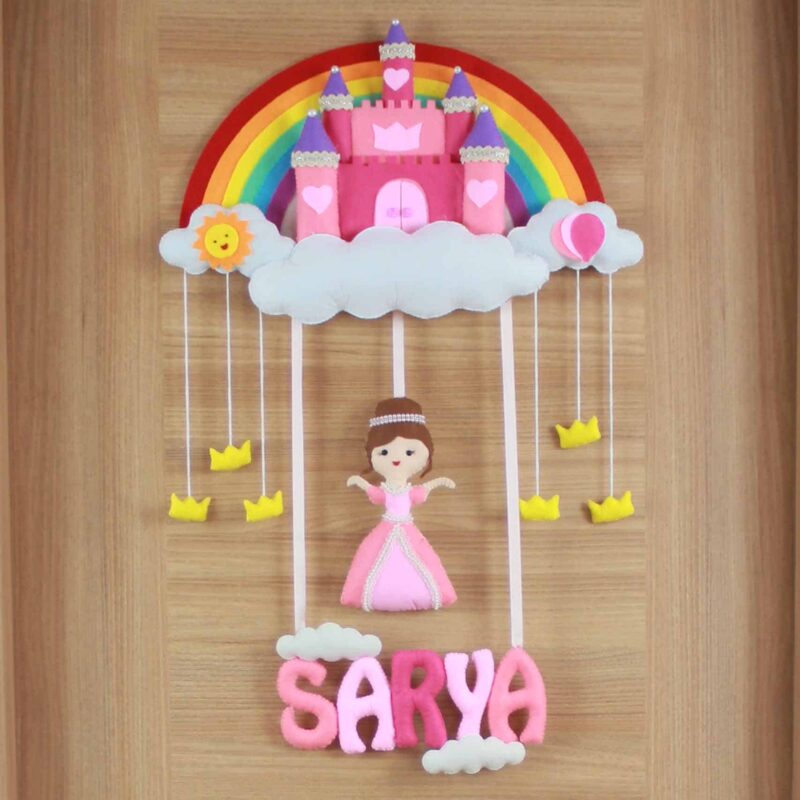 Sarya isimli Şato Bebek Kapı Süsü