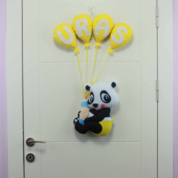 Uras isimli Panda Bebek Kapı Süsü