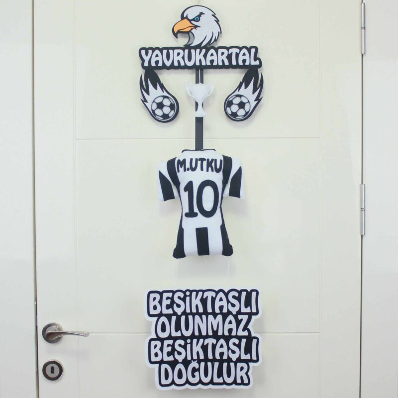 Utku isimli YavruKartal Kapı Süsü