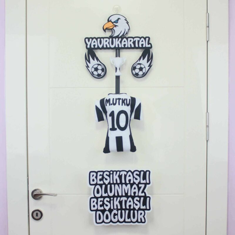 Utku isimli YavruKartal Kapı Süsü